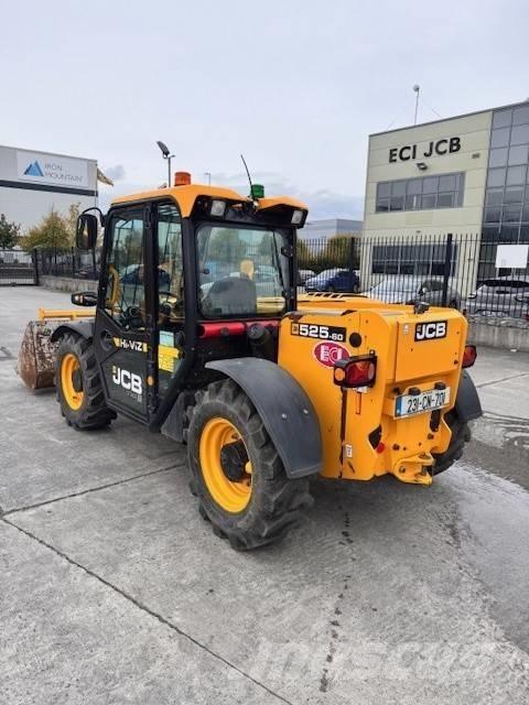 JCB 525-60 Teleskopiskie manipulatori
