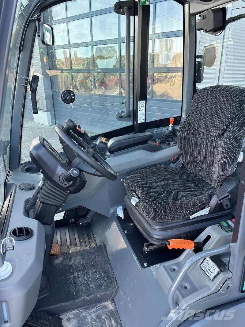 Kramer KL21.5L Iekrāvēji uz riteņiem