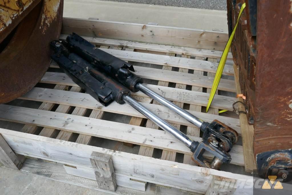 CAT 525D Grapple Transports- Citi