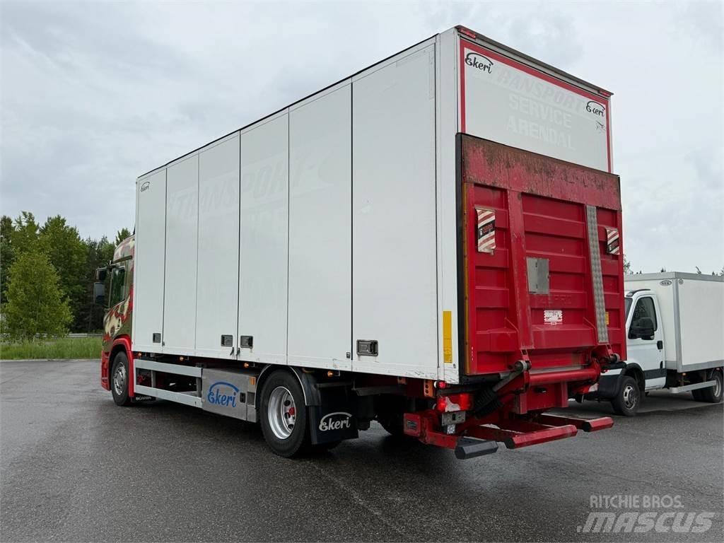 Scania P320 Furgons