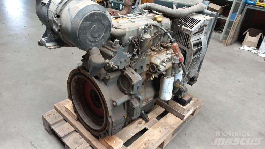 Deutz BF4M1012E Dzinēji