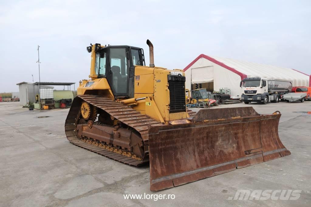 CAT D 6 N Kāpurķēžu buldozeri