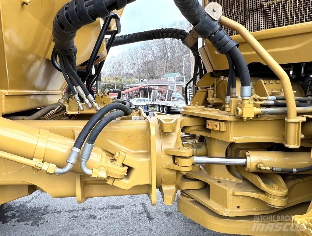 CAT 740 Artikulētie pašizgāzēji