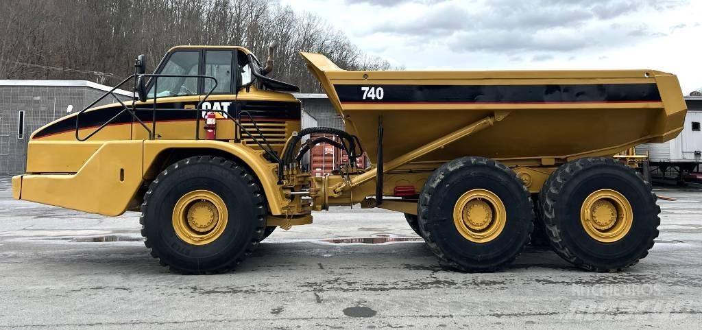 CAT 740 Artikulētie pašizgāzēji