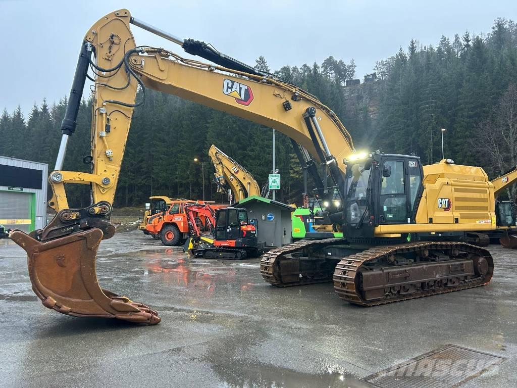 CAT 352 Kāpurķēžu ekskavatori