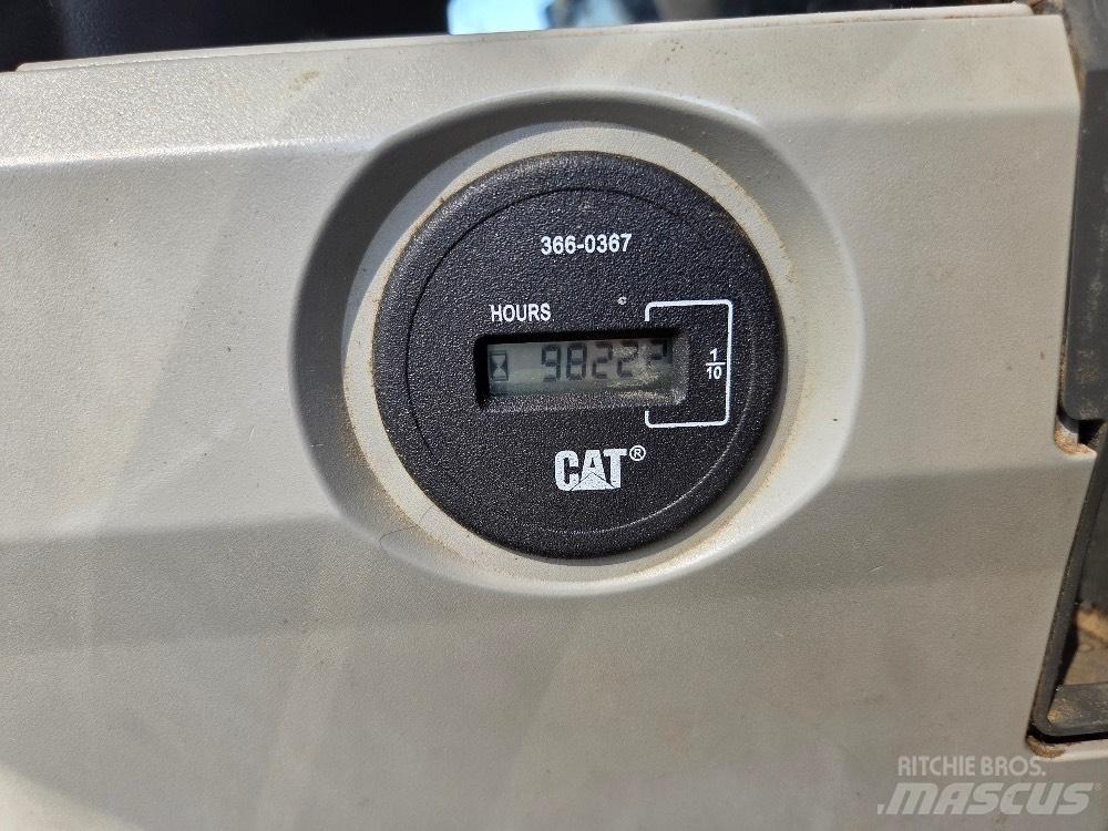 CAT 320EL Kāpurķēžu ekskavatori