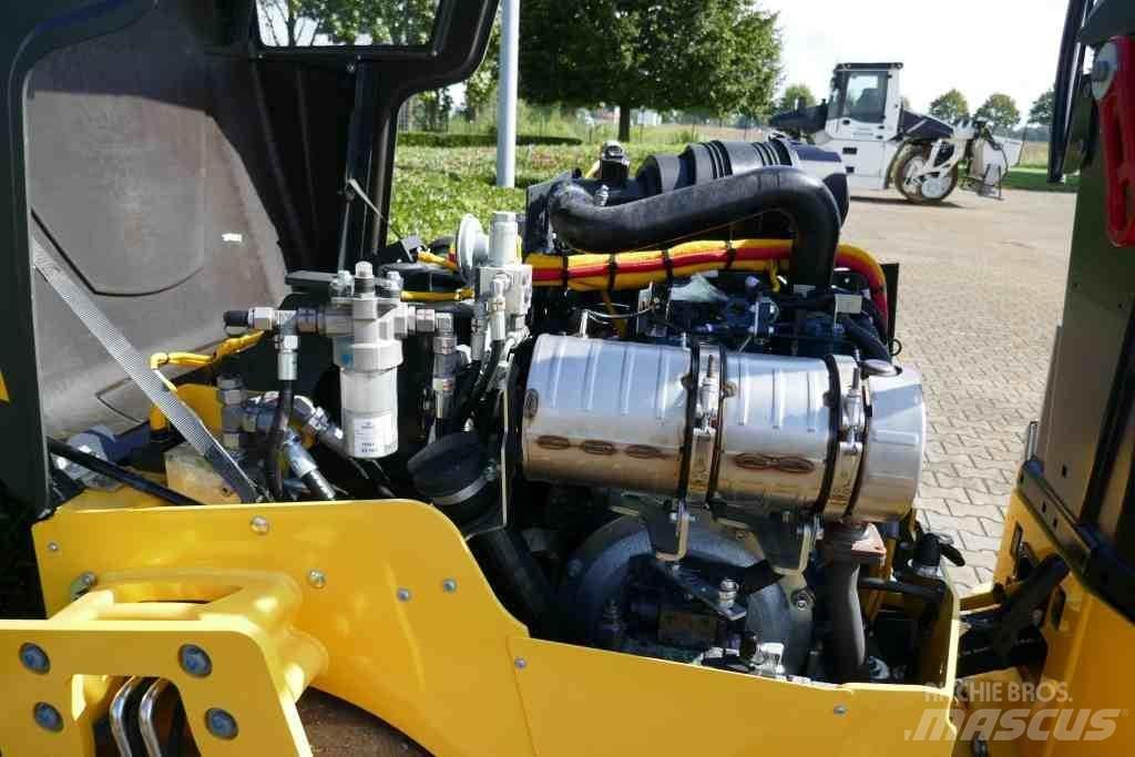 Bomag BW 120 AD-5 Mazās asfaltēšanas mašīnas