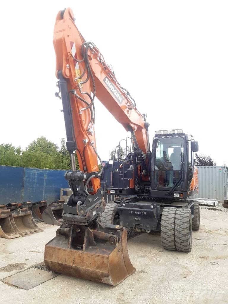 Doosan DX165 WR-7 Ekskavatori uz riteņiem