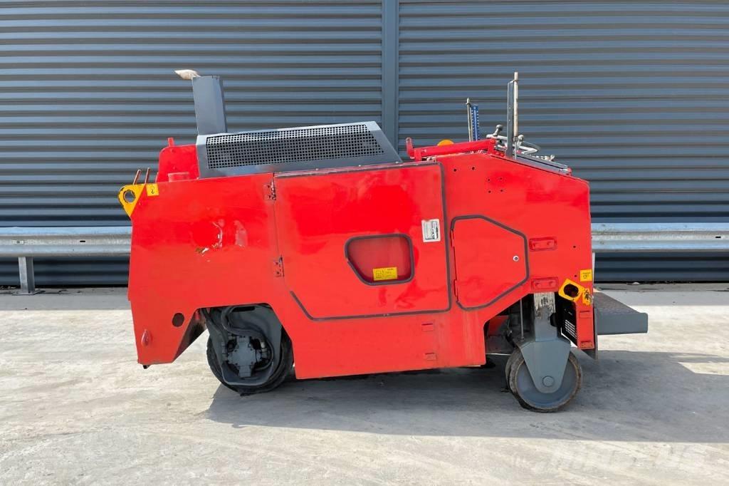 Wirtgen W 350 Asfalta dzesēšanas iekārtas