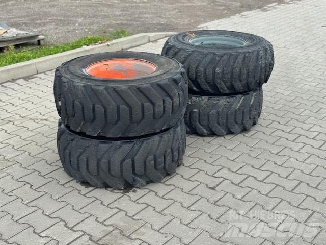 JLG 600 KOŁA KOMPLET Strēles pacēlāji