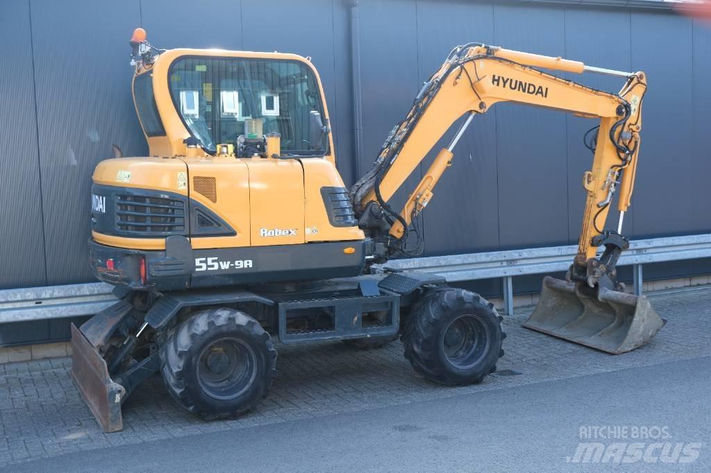 Robex 55W-9A Ekskavatori uz riteņiem