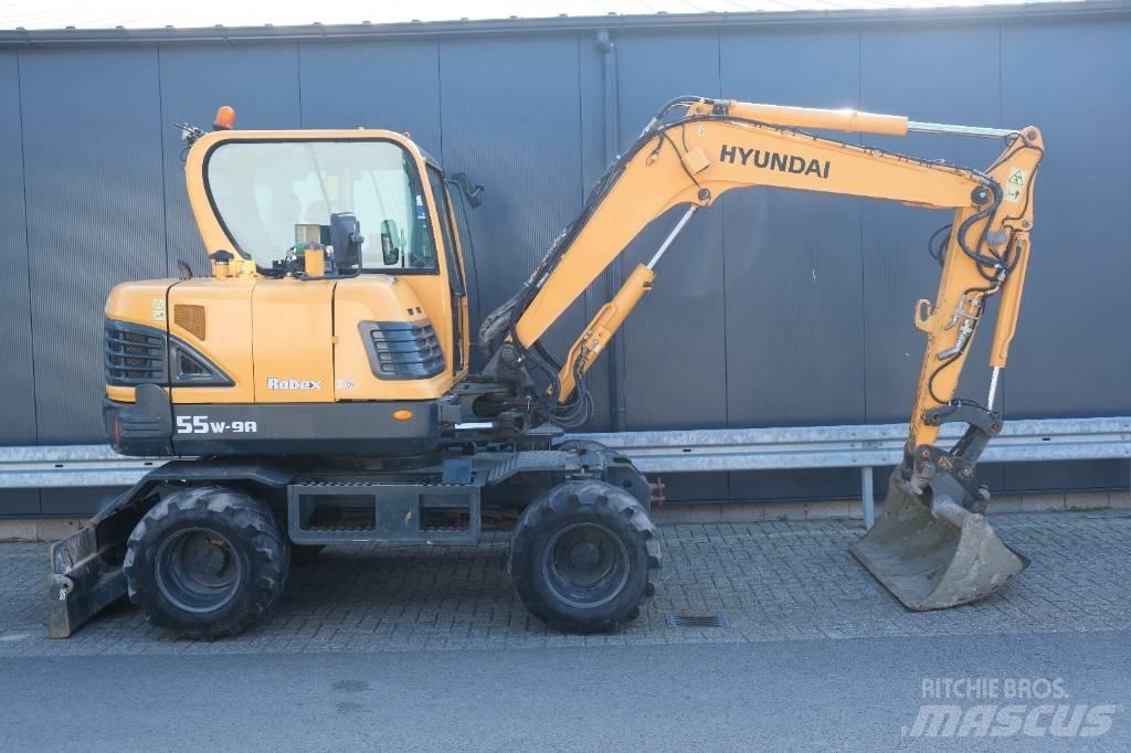  Robex 55W-9A Ekskavatori uz riteņiem