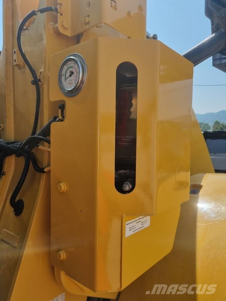 CAT 938 M Iekrāvēji uz riteņiem