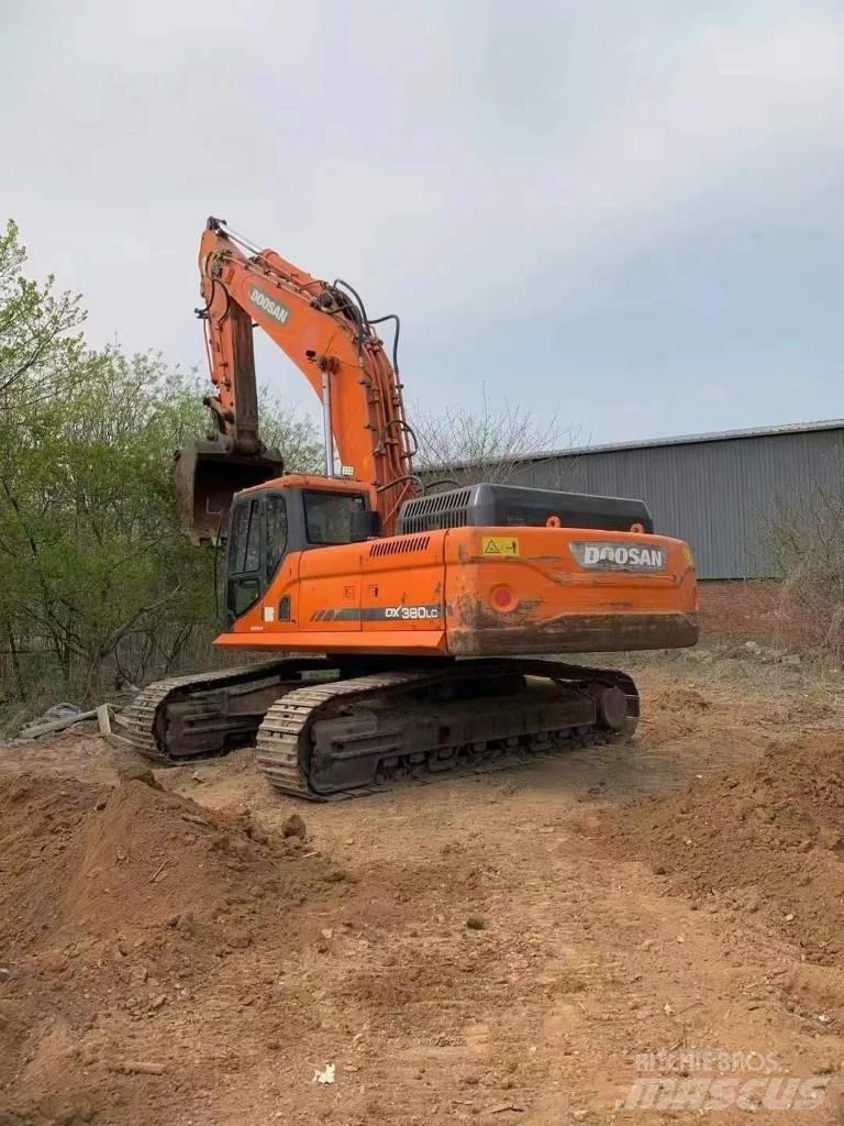 Doosan DX 380 LC-3 Kāpurķēžu ekskavatori