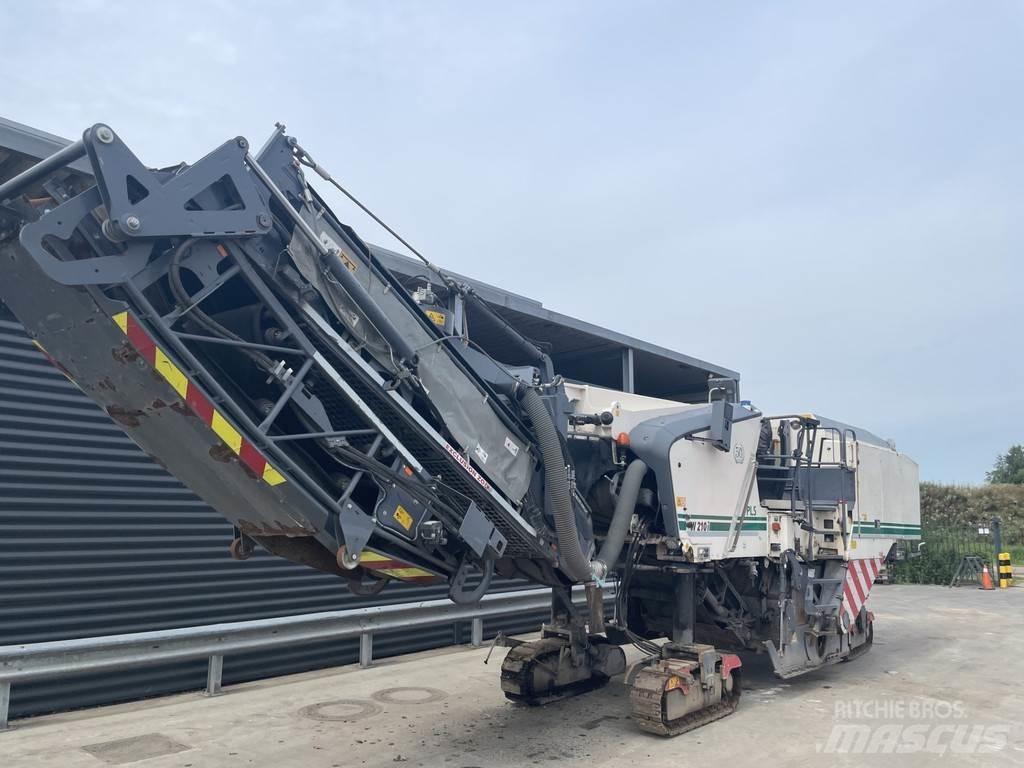 Wirtgen W 210 I Asfalta dzesēšanas iekārtas