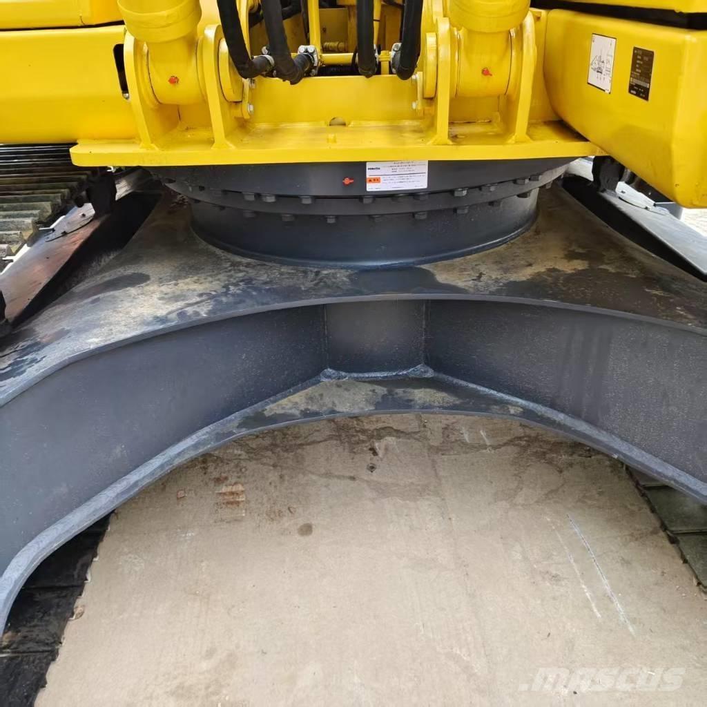 Komatsu PC 200-8 Kāpurķēžu ekskavatori