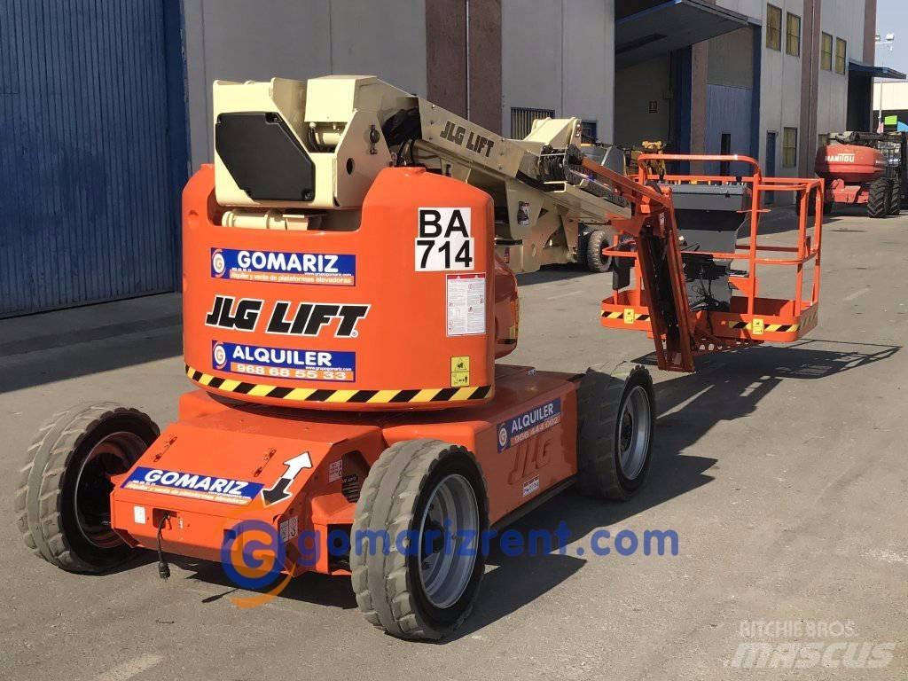 JLG E 450 AJ Strēles pacēlāji