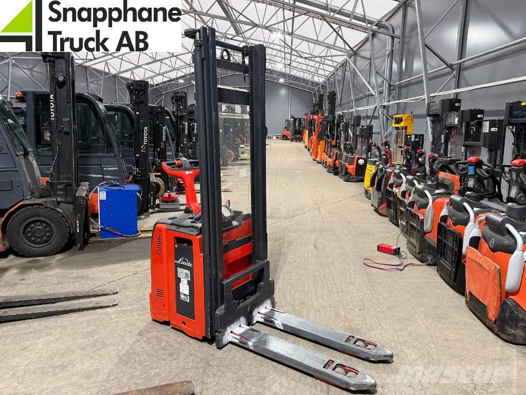 Linde D 14 Pašgājēji krautnētāji