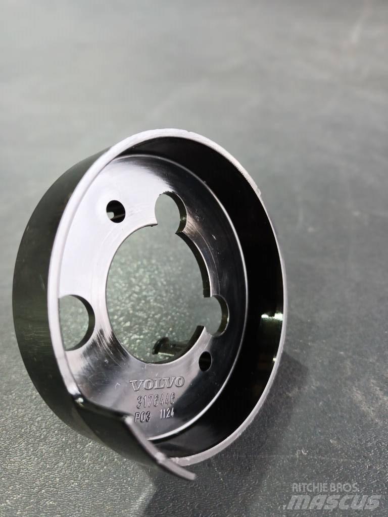 Volvo COVER 3176446 Pārnesumkārbas