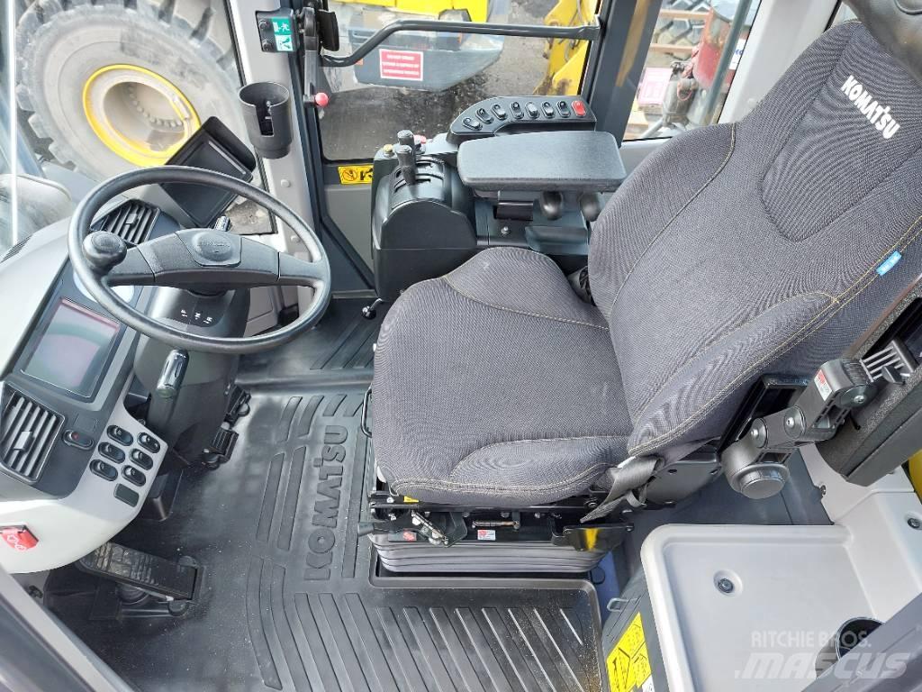 Komatsu WA470-8 Iekrāvēji uz riteņiem
