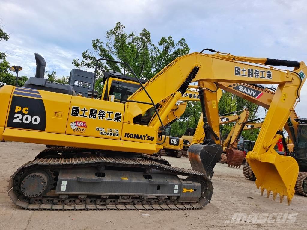 Komatsu PC 200-8 Kāpurķēžu ekskavatori