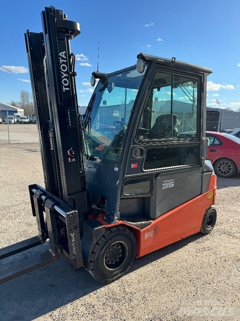 Toyota 8FBMT35 Elektriskie iekrāvēji
