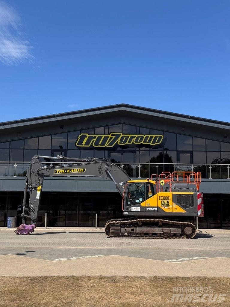 Volvo EC 300 EL Kāpurķēžu ekskavatori
