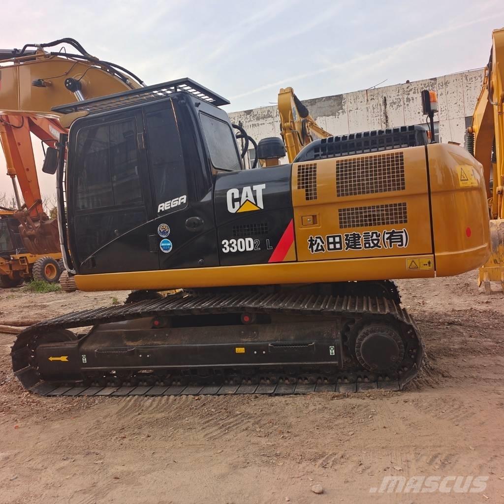 CAT 324 D2L Kāpurķēžu ekskavatori