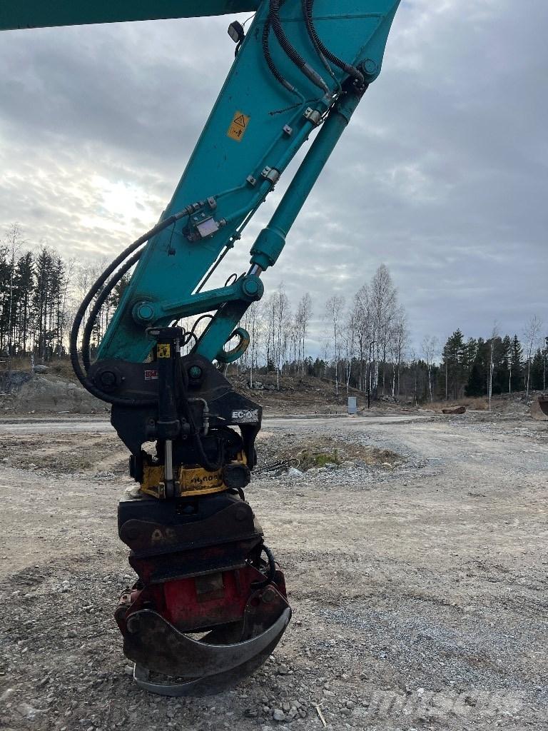 Kobelco SK 210 LC-10 Kāpurķēžu ekskavatori