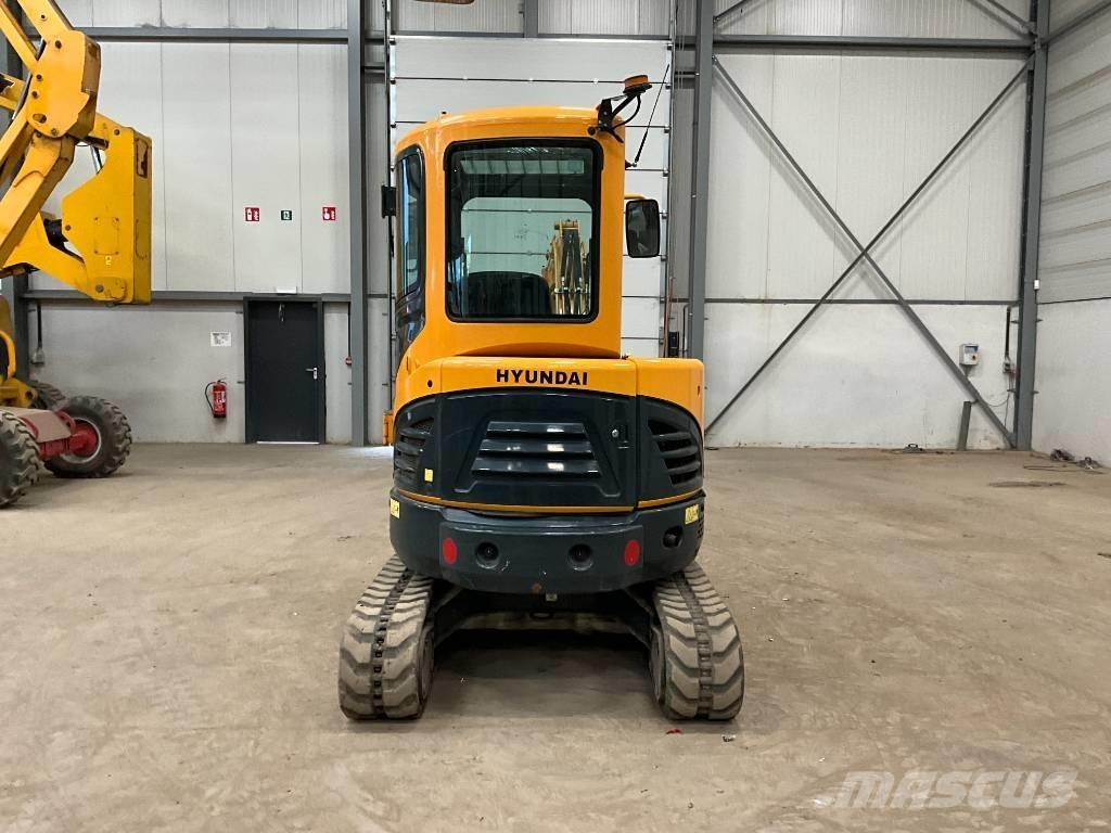 Hyundai 30 Z-9 AK Mini ekskavatori < 7 t