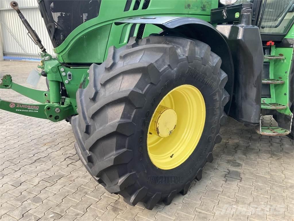 John Deere 6190R Traktori