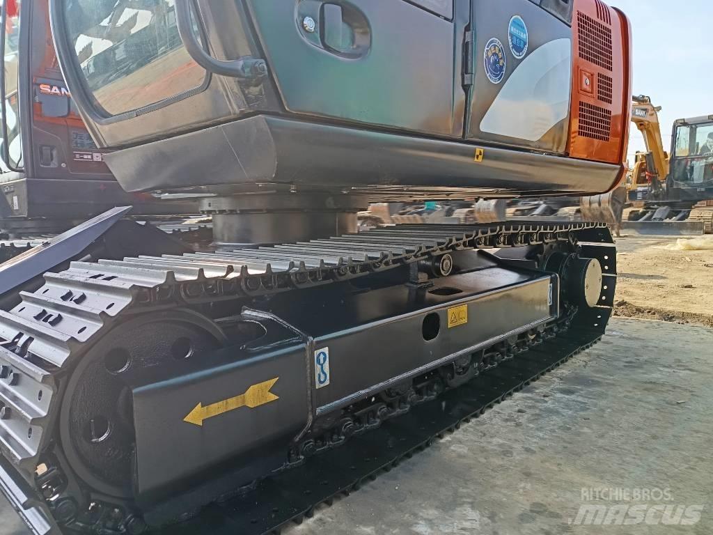Hitachi ZX 70 Vidēja lieluma ekskavatori 7 t - 12 t