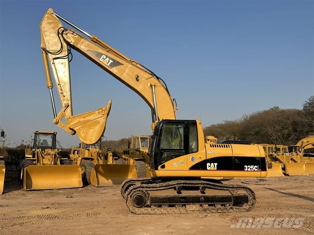 CAT 325C Kāpurķēžu ekskavatori