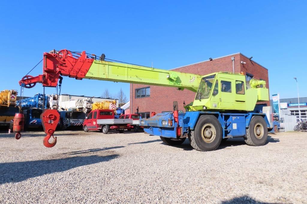 Tadano TR 250 E Celtņi nelīdzenām virsmām