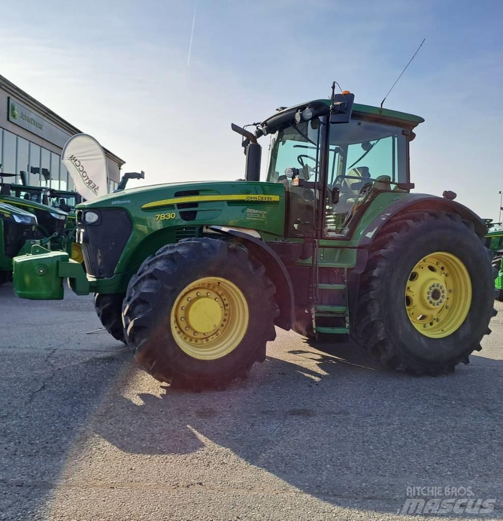 John Deere 7830 Traktori