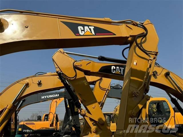 CAT 320 C L Kāpurķēžu ekskavatori