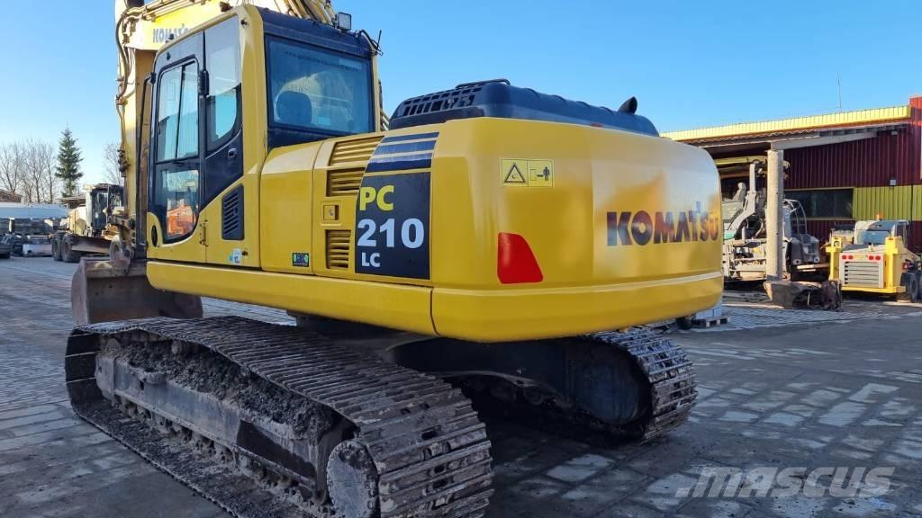 Komatsu PC 210 LC Kāpurķēžu ekskavatori