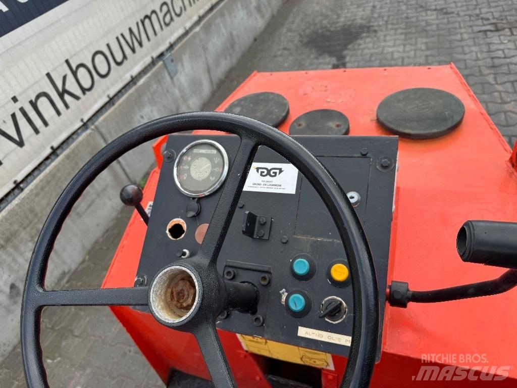 CASE Vibromax 152k Vienvalča grunts veltņi