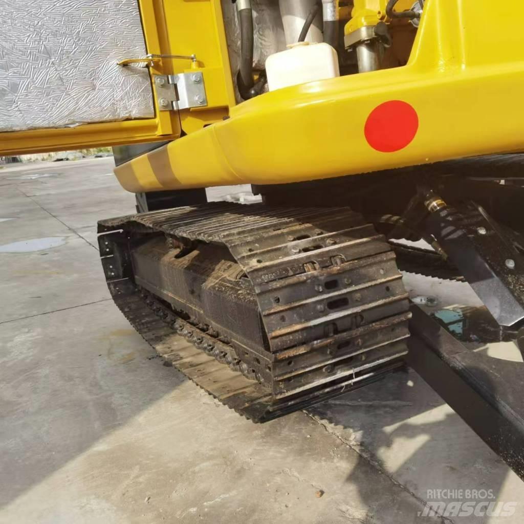 CAT 306E2 Mini ekskavatori < 7 t