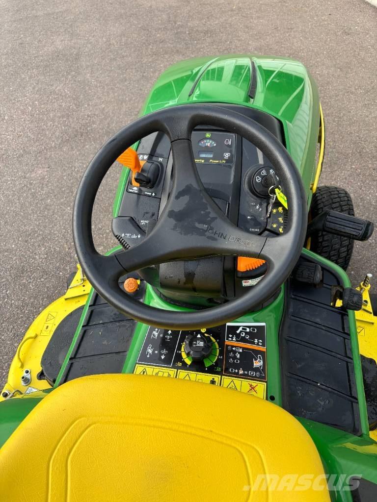 John Deere X 540 Mauriņa traktors