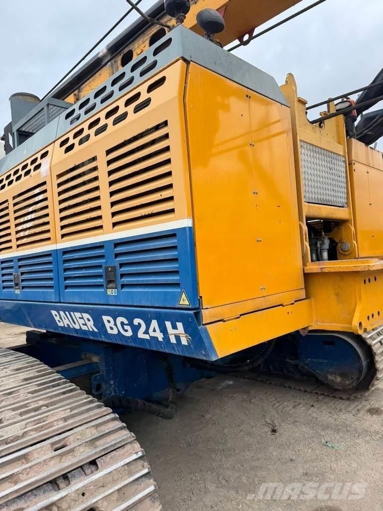 Bauer BG 24 H Celtniecības urbji