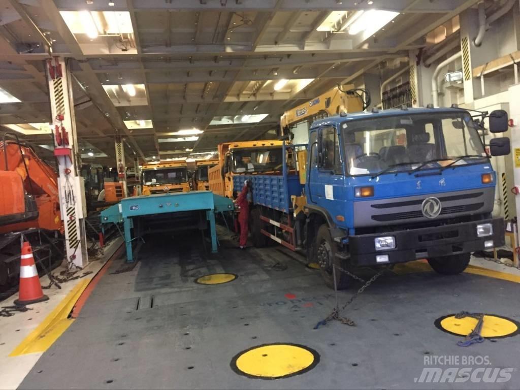 Hitachi 470 Kāpurķēžu ekskavatori