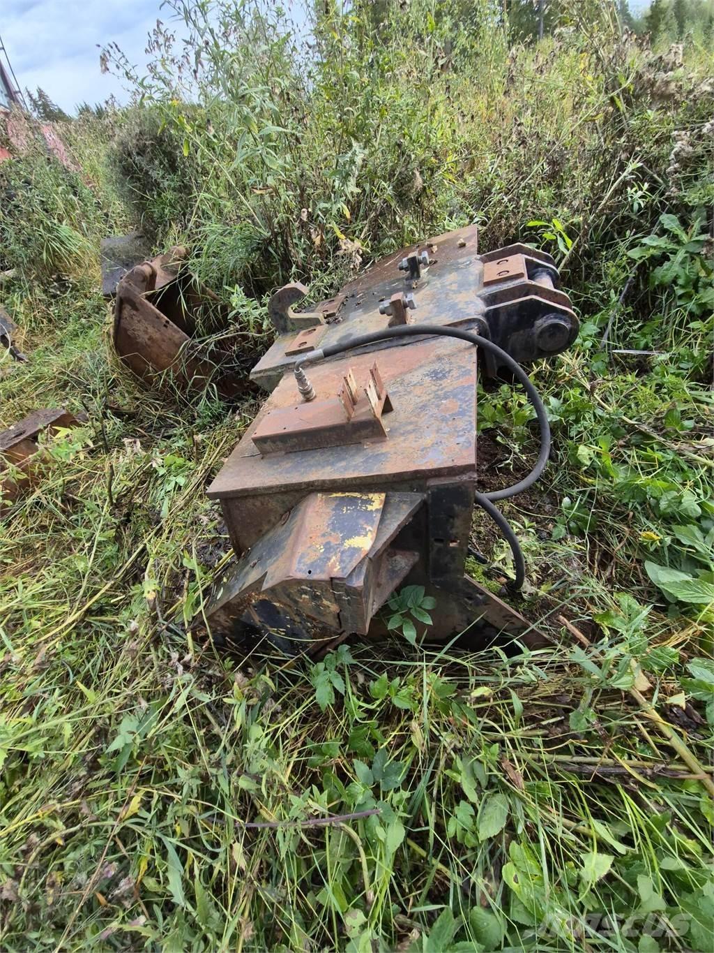  Jyrsinkauha 1600mm Šļūces