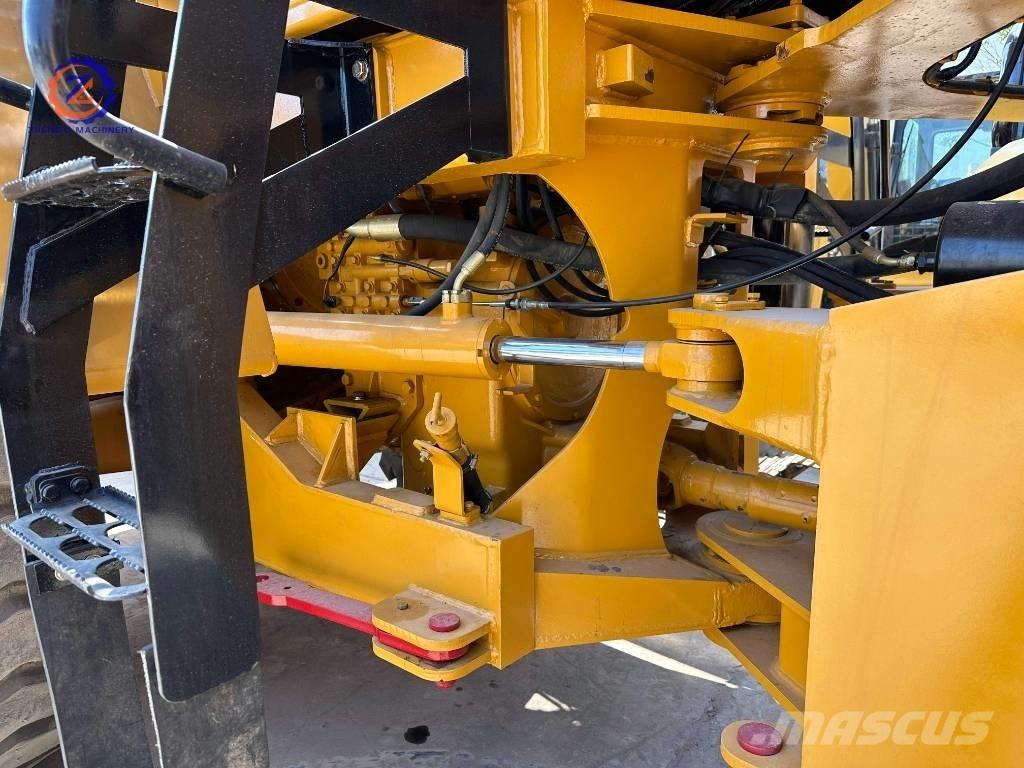 CAT 966 L Iekrāvēji uz riteņiem