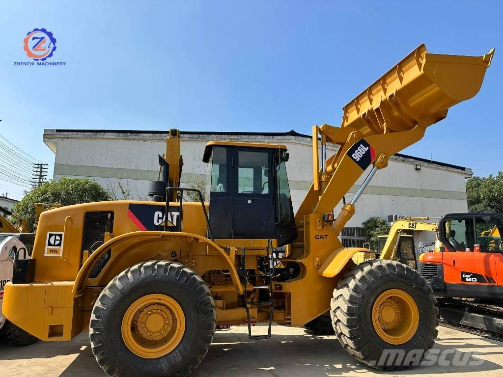 CAT 966 L Iekrāvēji uz riteņiem