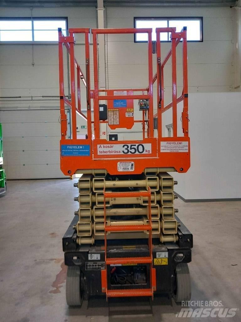 JLG 4045R Šķerveida pacēlāji