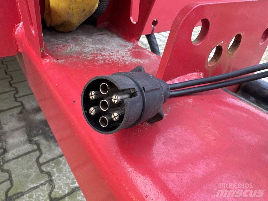 MAC 16 Premium Auto pārvadāšanas treileri
