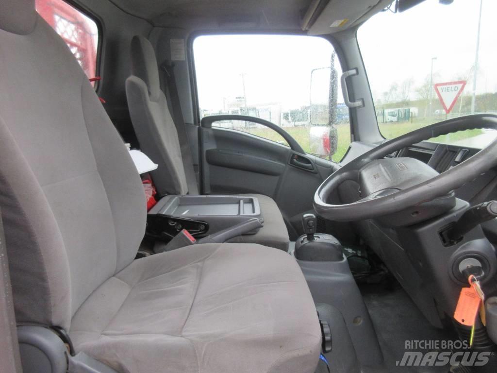 Isuzu N 75.190 Platformas/kravas mašīnas ar vinču