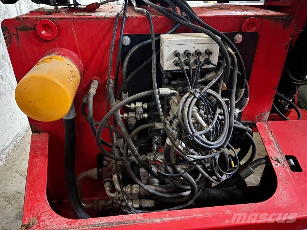 McConnel TW 57-5 Dzīvžogu griezēji