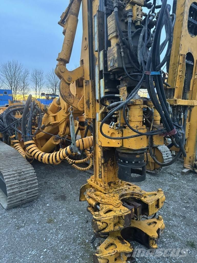 Klemm KR 806-3D Celtniecības urbji